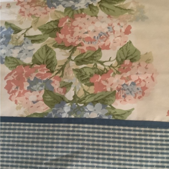 Floral 52” Square Bordered Table Covering - Picture 5 of 11